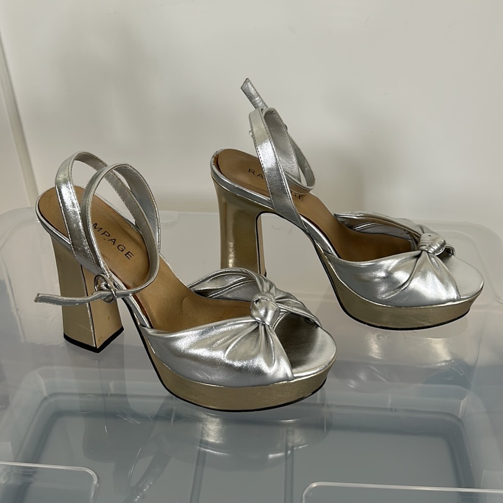 RAMPAGE DAYNA Platform Block Heels Open Toe Size 7.5M Women's Sandals